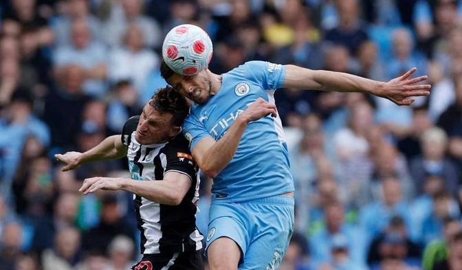 开云体育登录-多特蒙德险胜曼城，德布劳内扑点救主足总杯