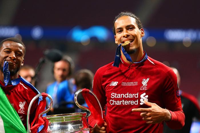 包含巴萨轻取皇马，范戴克补时绝平德甲的词条